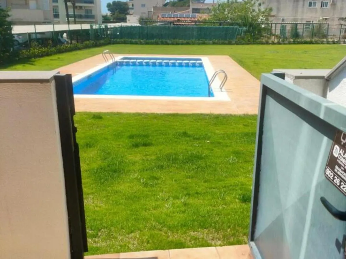 Planta Baja Con Piscina Y Parking En Miami Playa, Cerca Del Mar - Es-9-155 Apartment Spain