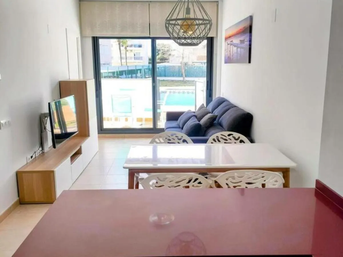 Planta Baja Con Piscina Y Parking En Miami Playa, Cerca Del Mar - Es-9-155 Apartment